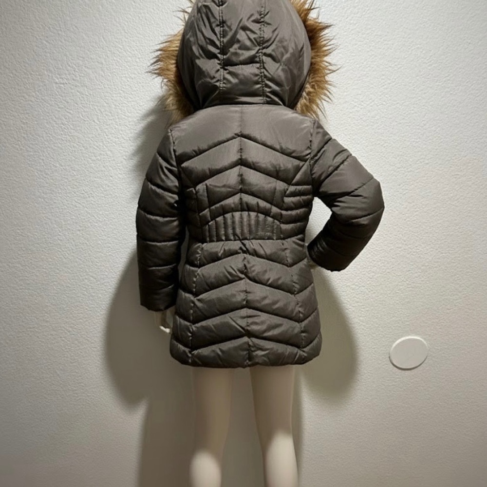 Steve Madden Olive Kids Puffer Jacket with Faux Fur Hood - Picture 2 of 7
